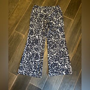 Aryeh Navy and White Leaf Pattern pants